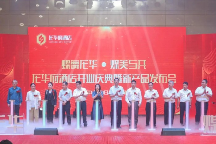 1687361105159965.jpeg 444.jpg