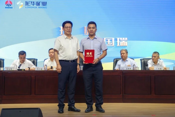 1688807927994817.jpeg 44.jpg