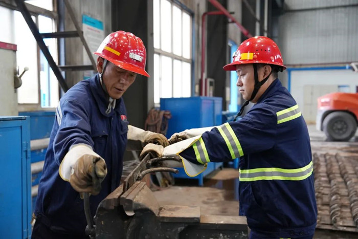 1744183434242789.jpeg 444.jpg