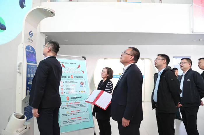 1744709904702386.jpeg 555.jpg