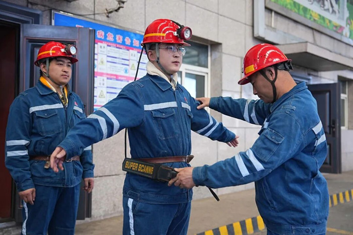 1775262230117764.jpeg 222_¸±±¾.jpg